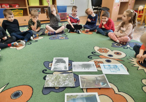 Dzieci poznają stany skupienia wody
