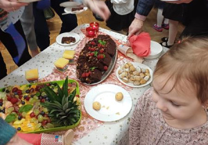 Poczęstunek dla dziadków