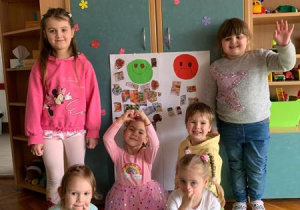 Dzieci porządkują co jest zdrowe a co nie