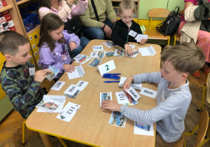 Dzieci podczas konkursu