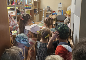 Zwiedzanie Archidiecezjalnej Katolickiej Publicznej Szkoły Podstawowej w Tomaszowie Mazowieckim