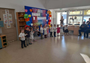 Dzieci podczas występów