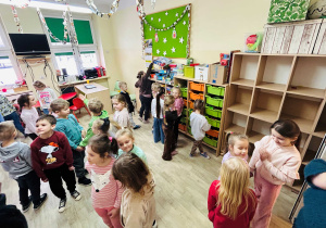 Dzieci w świetlicy szkolnej