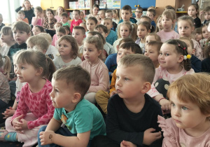 Przedszkolaki podczas koncertu