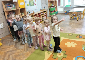 Dzieci podczas Dnia Sportu i Zdrowia