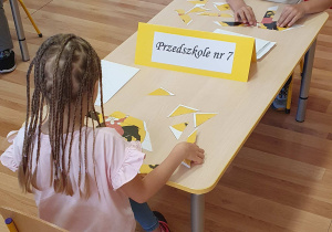 Dziewczynka podczas konkursu