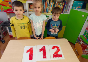 Dzieci z Wynalazców wykonały numer 112