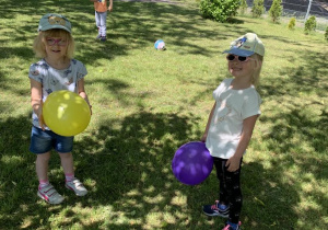 Dziewczynki z balonami