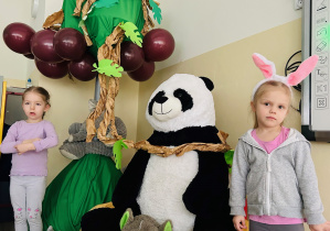 Dzieci z pandą