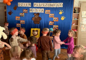 Wspólna zabawa przy muzyce
