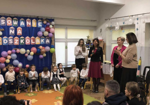 Dyrekcja wita gości