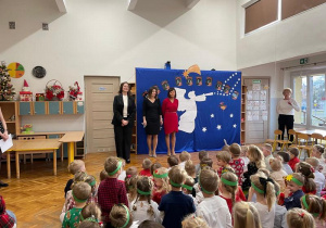 Dyrekcja składa życzenia