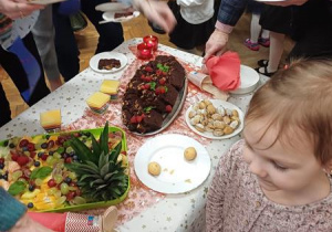 Poczęstunek dla dziadków