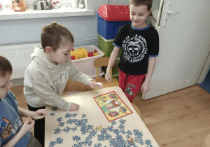 Ułożone puzzle