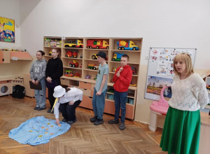 Podróż do świata bajek – „Czapla, ryby i rak”