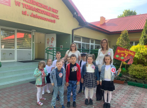 Dzieci przed przedszkolem