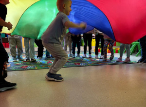 Myśliciele w Tęczowej Akademii