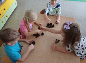 Jesienne zabawy w grupie Tropiciele