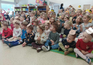 Przedszkolaki w Dniu Pluszowego Misia