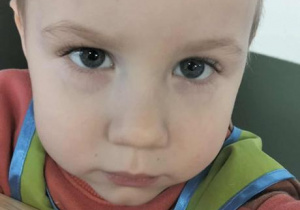 Chłopiec w Akademii Ciastka