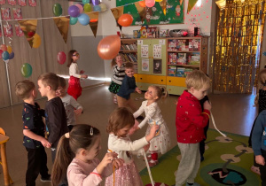 Zabawy taneczne z dziećmi