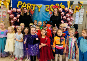 Zdjęcie grupowe Myślicieli