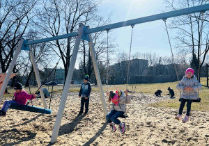 Zabawy na świeżym powietrzu