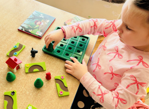 „Dziecięcy świat pełen zabawy”