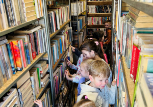 Warsztaty plastyczne w bibliotece