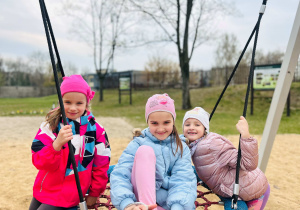 Zabawy na placu zabaw